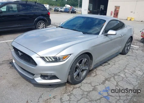 2016 Ford Mustang V6 z USA, uszkodzony, nr VIN 1FA6P8AM3G5227143